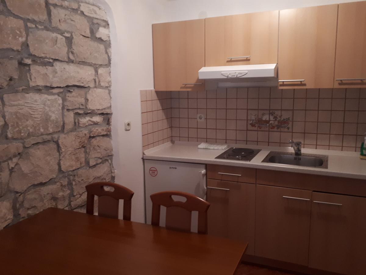 Apartments Lav Porec Exterior photo
